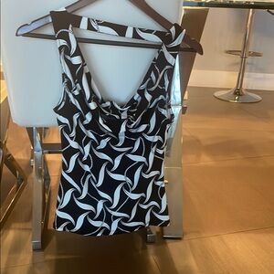 Black and White Patterned Sleeveless Top